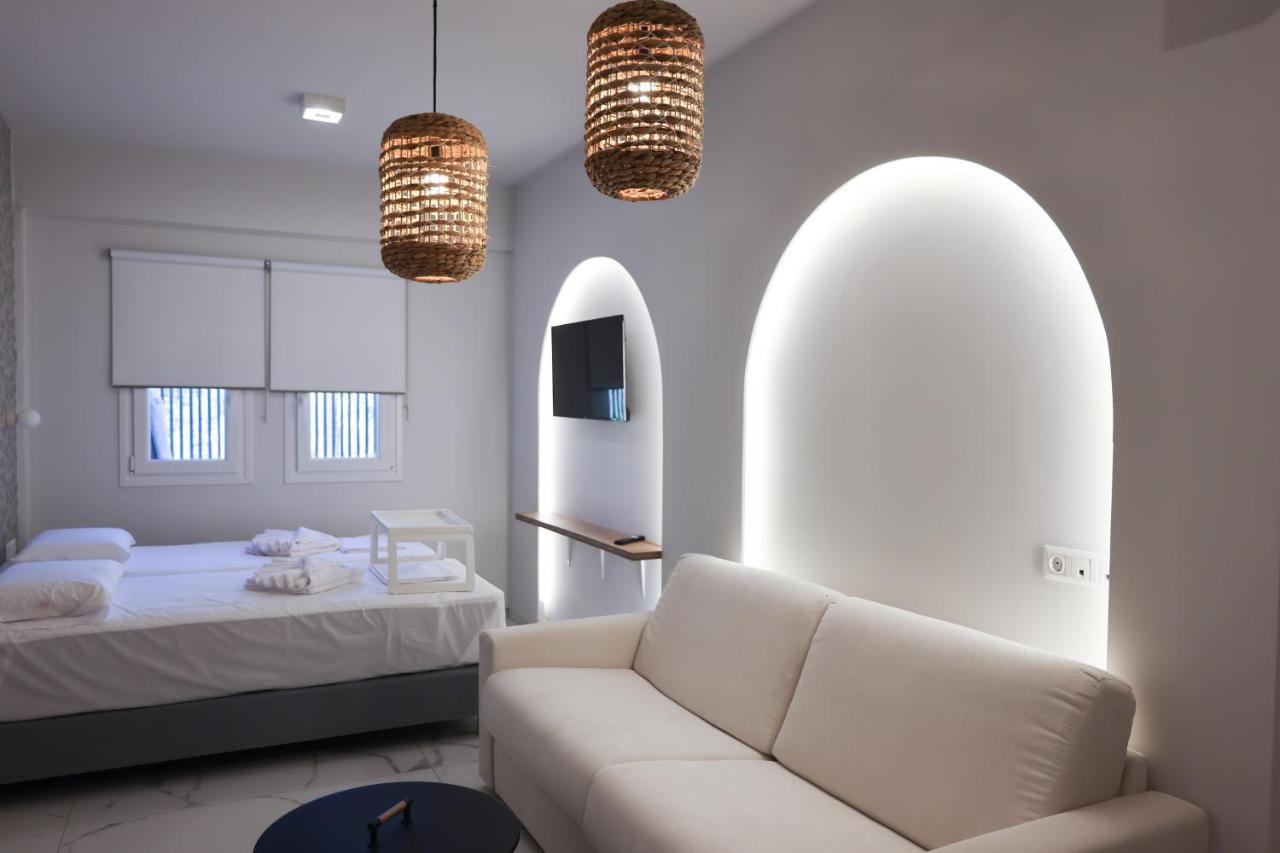 Uphill Unique Boutique Suites Скіатос Екстер'єр фото