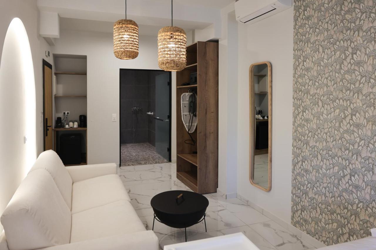 Uphill Unique Boutique Suites Скіатос Екстер'єр фото