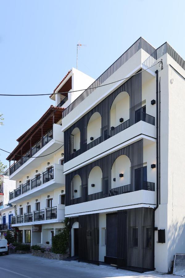 Uphill Unique Boutique Suites Скіатос Екстер'єр фото