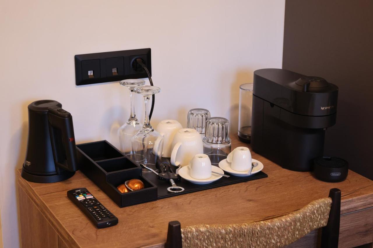 Uphill Unique Boutique Suites Скіатос Екстер'єр фото