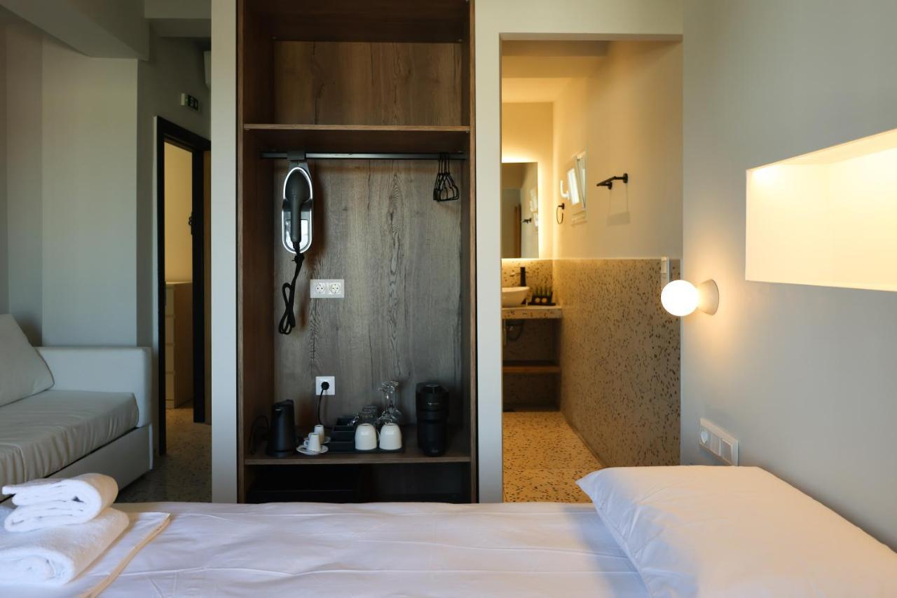 Uphill Unique Boutique Suites Скіатос Екстер'єр фото