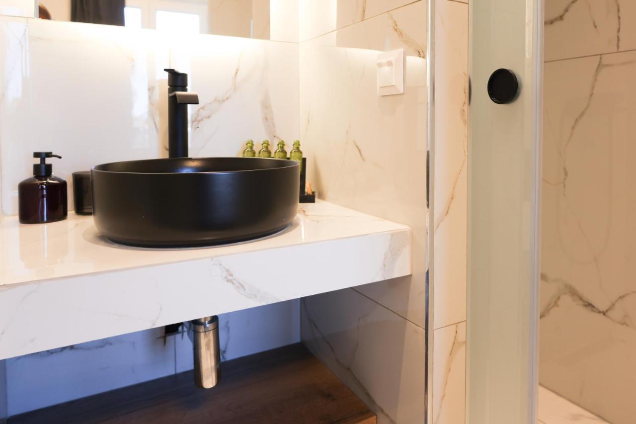 Uphill Unique Boutique Suites Скіатос Екстер'єр фото