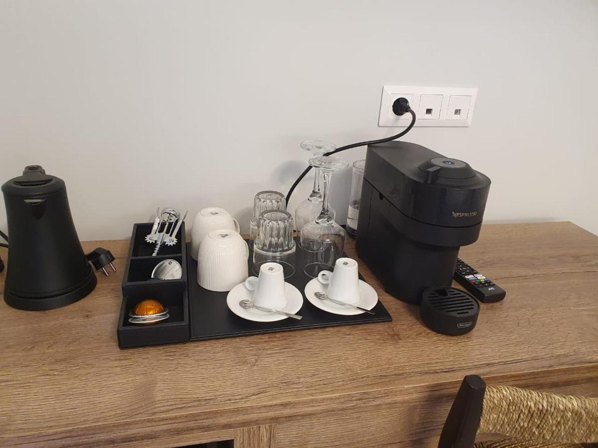 Uphill Unique Boutique Suites Скіатос Екстер'єр фото