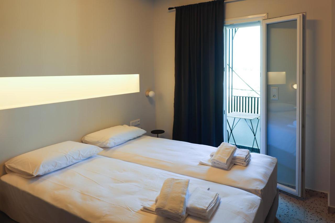 Uphill Unique Boutique Suites Скіатос Екстер'єр фото