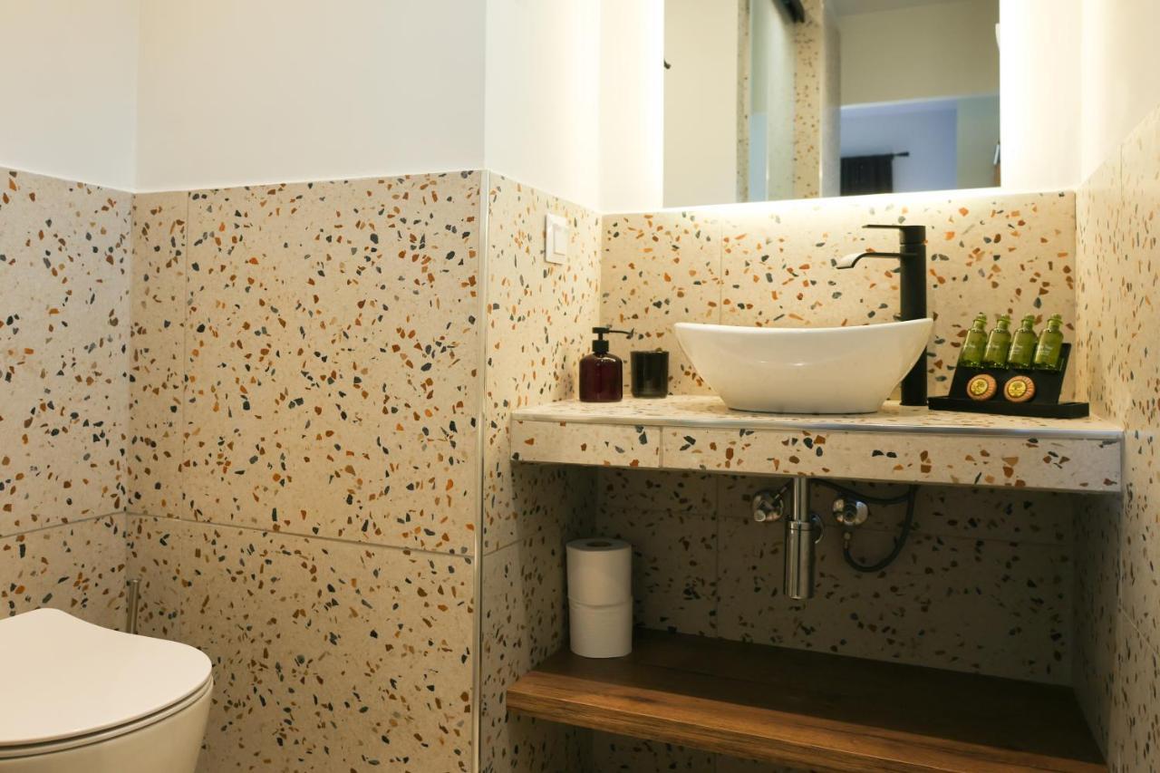 Uphill Unique Boutique Suites Скіатос Екстер'єр фото