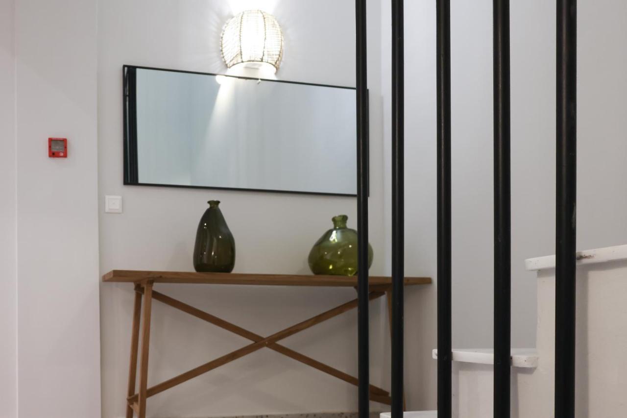 Uphill Unique Boutique Suites Скіатос Екстер'єр фото